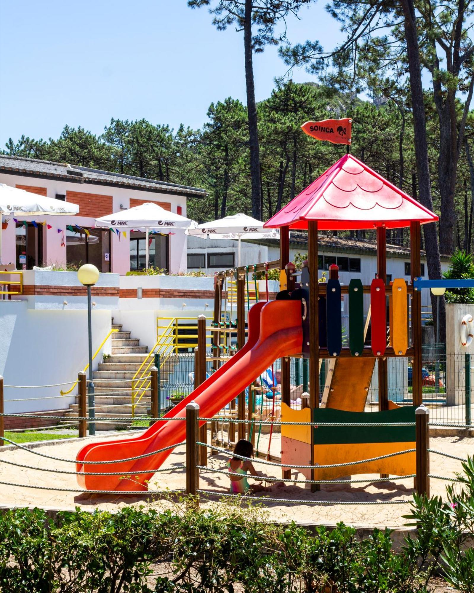 Отель Parque De Campismo Orbitur Valado Назаре Экстерьер фото